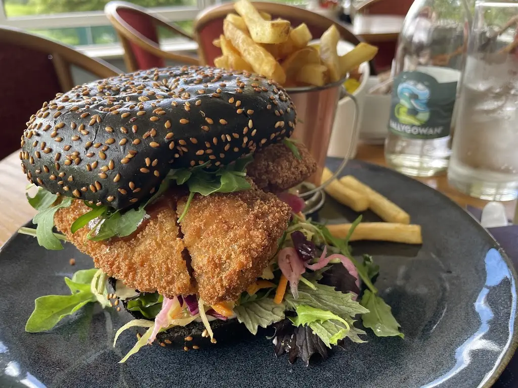 Gerard Quinn_The Mulligan Room_Macroom_Bewertung