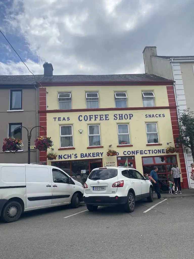 Liam Meaney_Lynchs Bakery_Macroom_review