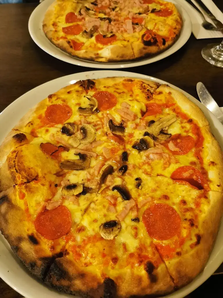 Klaudia Bartula_Bella Cafe Fermoy_Fermoy_recensione