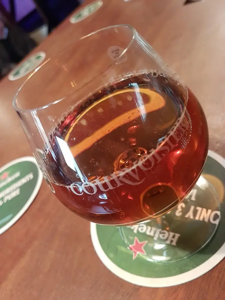 The Avondhu Bar_Fermoy_slider_image_2