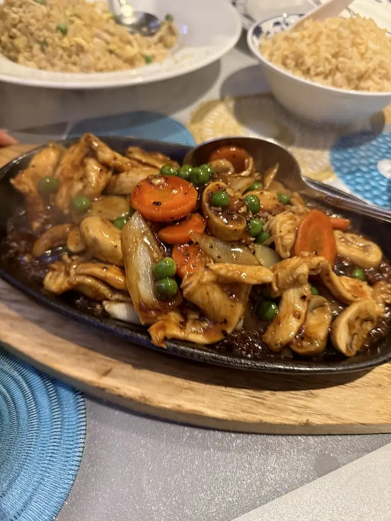 Jaee Sakhalkar_Hong Kong Chinese Restaurant_Fermoy_review
