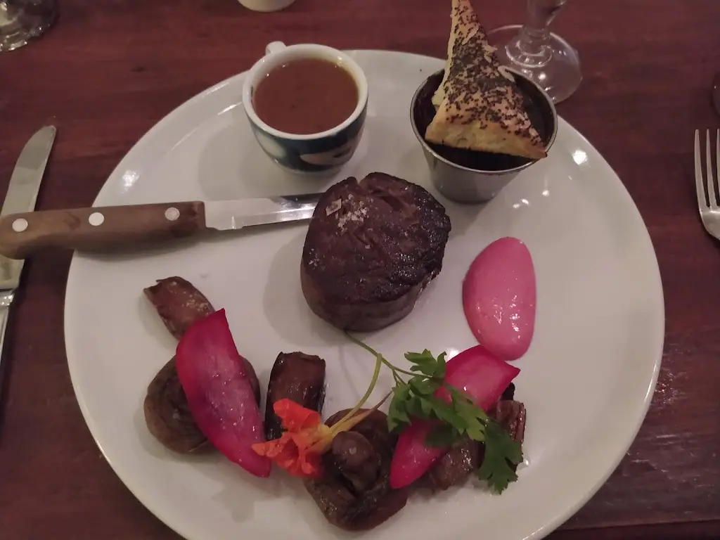 Caroline Judge_Allo's Restaurant, Bar and Bistro_Listowel_review