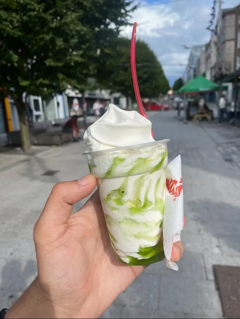 houcine benlaib_Supermac's & Papa John's O'Connell St Limerick_Moyross_review