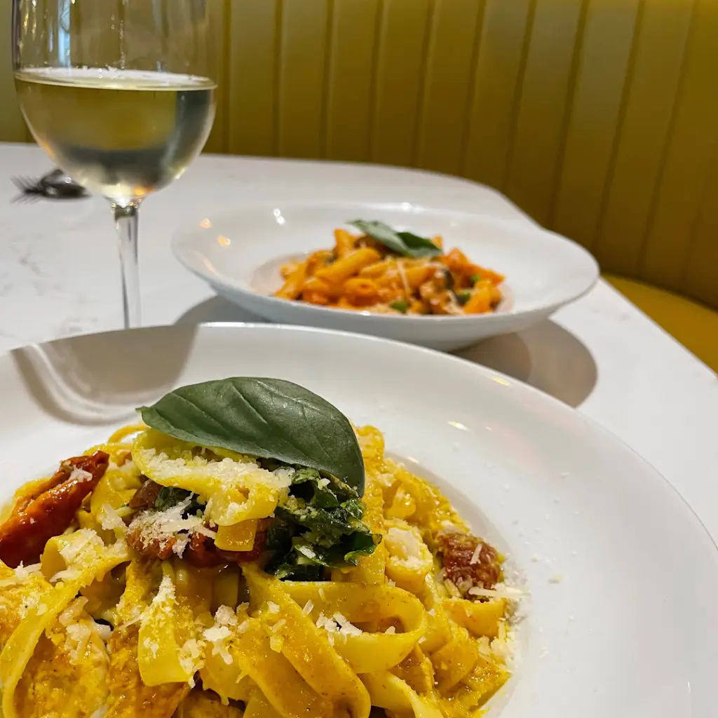 The Buttery, Bedford Row_Moyross_slider_image_2