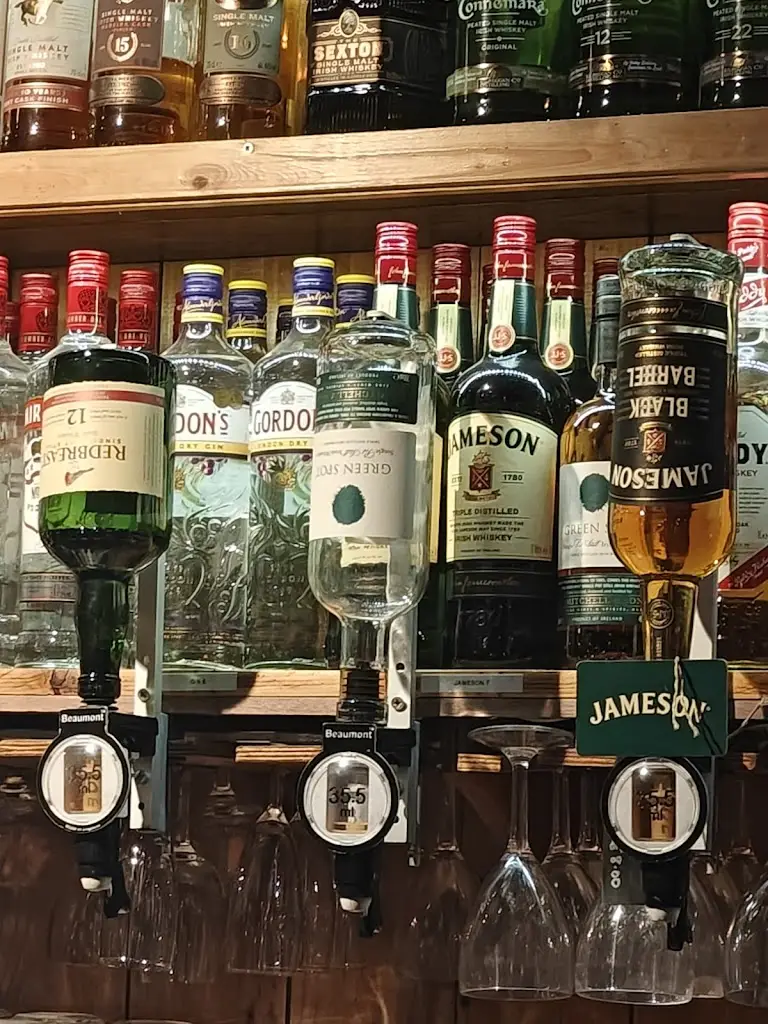 Menu_Dolan's Pub and Restaurant_Moyross_image_9