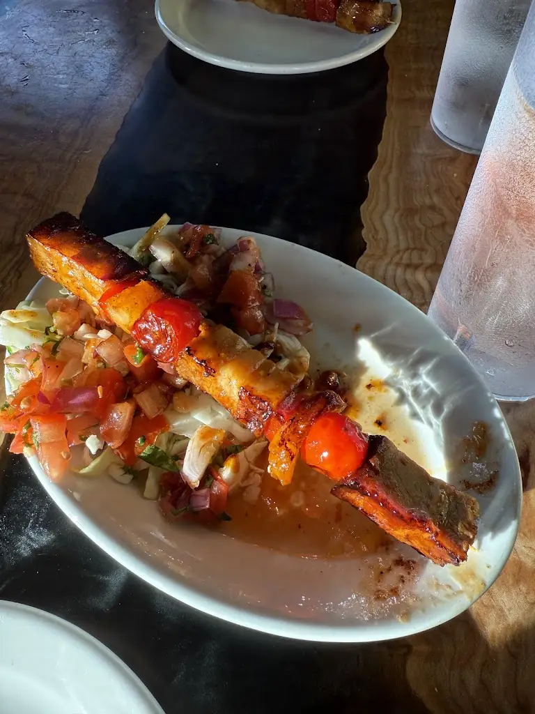 Geoffrey Holtsclaw_The Locke Bar_Limerick_review