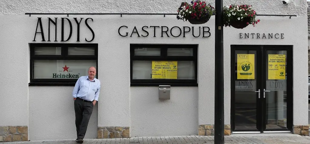 Andy's Gastropub Bed & Breakfast restaurant in Nenagh
