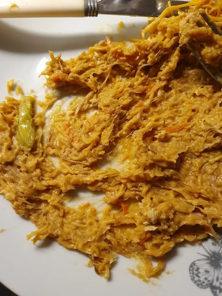 Holly Williams_Lana Nenagh Asian Street Food_Nenagh_reseña