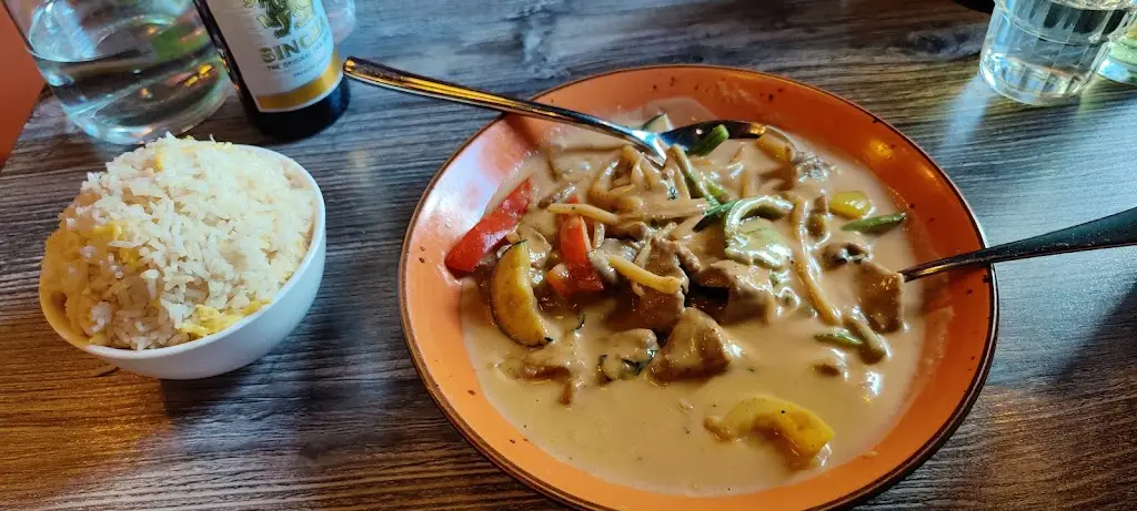 Brian Alcorn_Lana Nenagh Asian Street Food_Nenagh_reseña