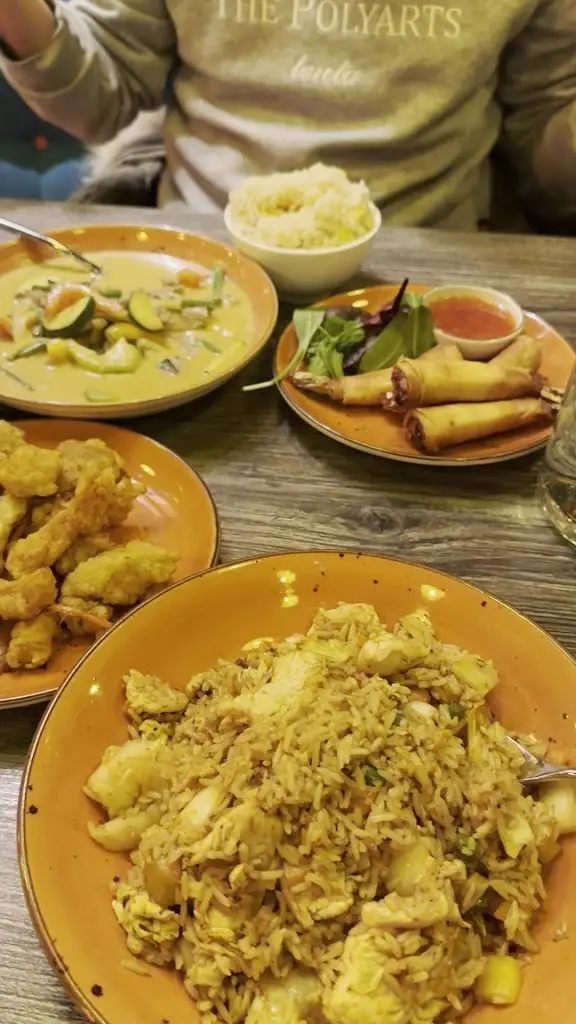 Lana Nenagh Asian Street Food_Nenagh_slider_image_2