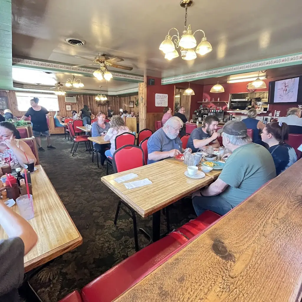 The West End Cafe, Millstreet, Co Cork P51A2XA_Millstreet_slider_image_3