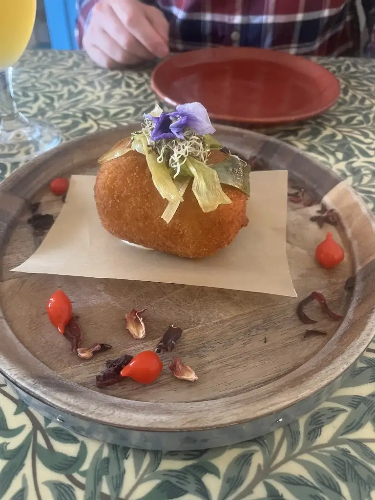 Jennifer Baxter_La Bella Vita_Mayo County_avis