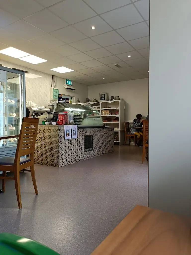 John O'Hehir_Aroma Café_Millstreet_reseña