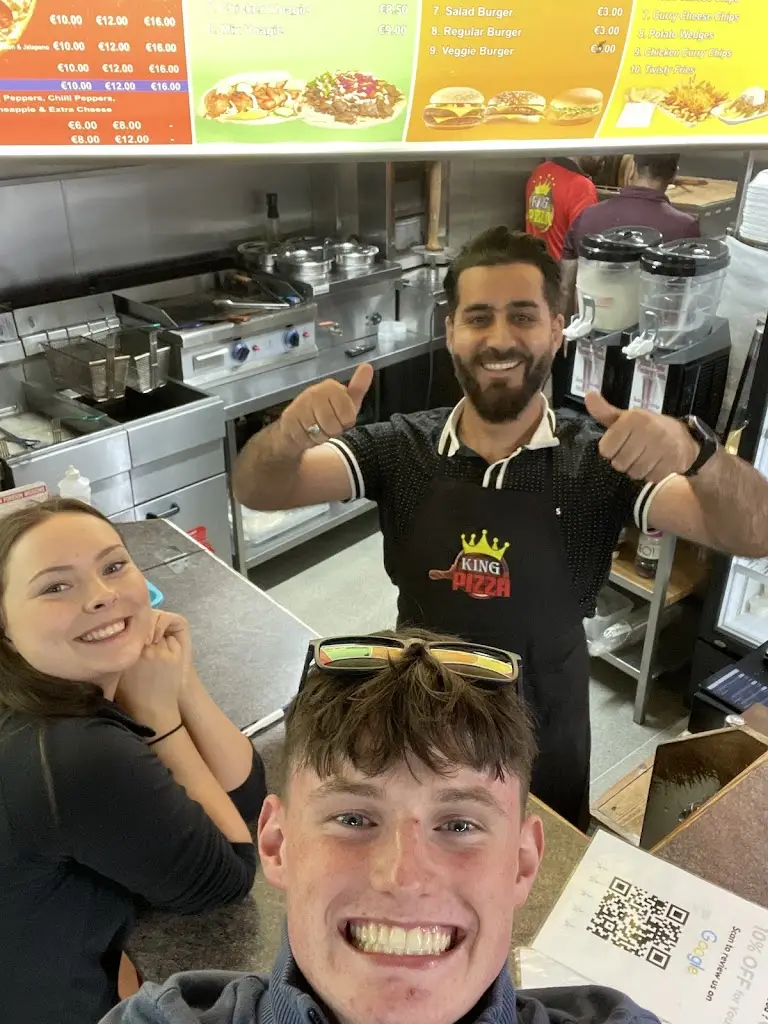 Chris Philpott_King pizza_Millstreet_review