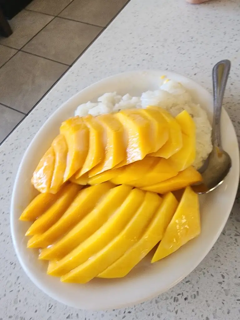 John Browne_The Wallis Arms_Millstreet_review