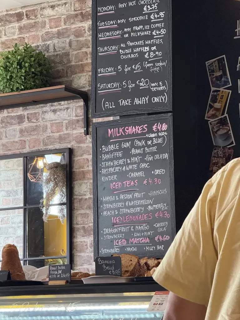 Menü_Yumm Cafe_Kanturk_Bild_1