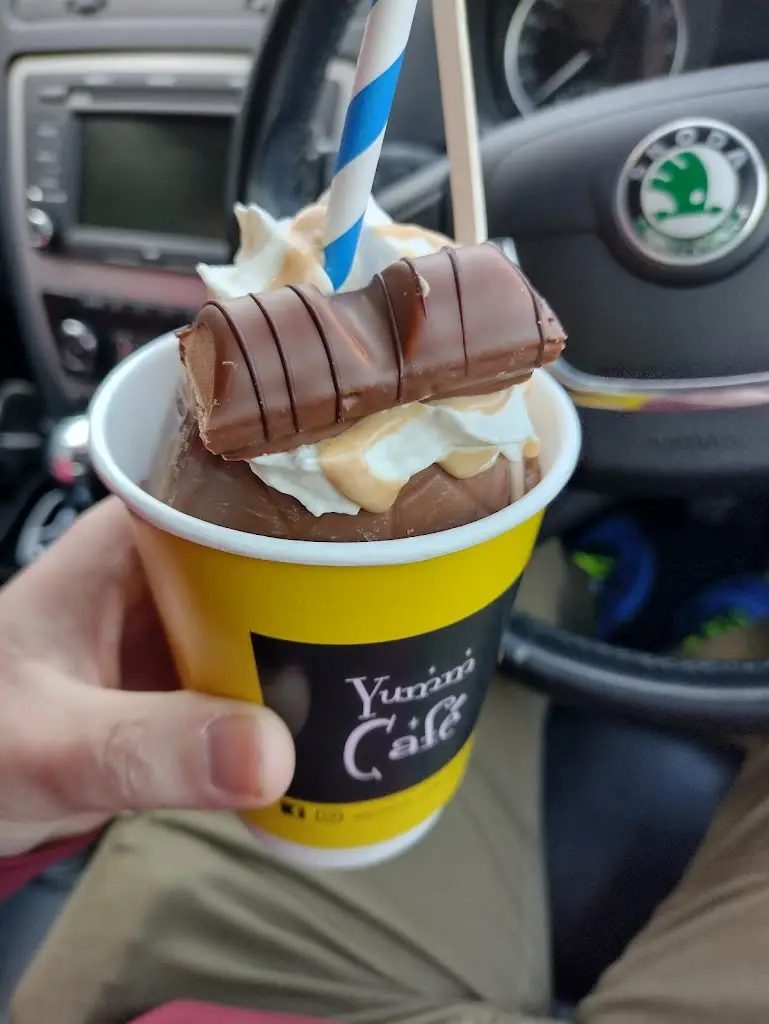 Menü_Yumm Cafe_Kanturk_Bild_6