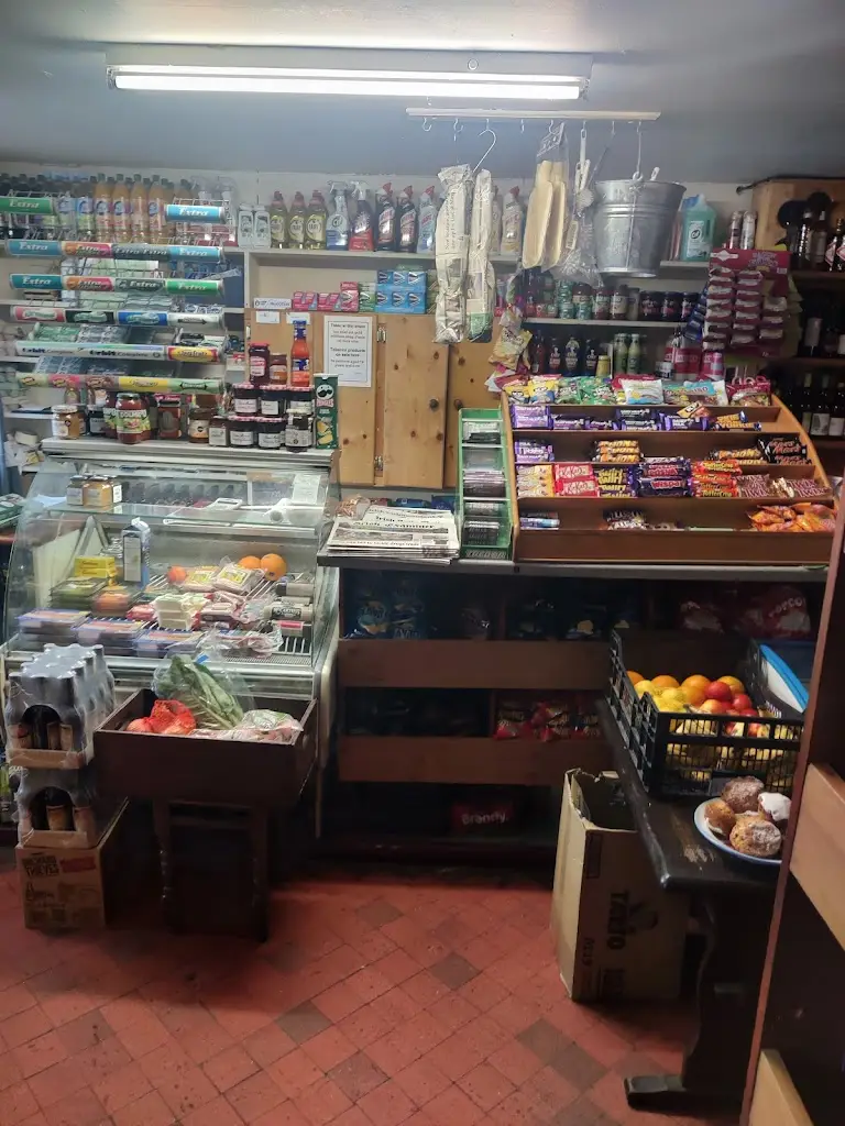 Denis Keane_The Alley Bar_Kanturk_review