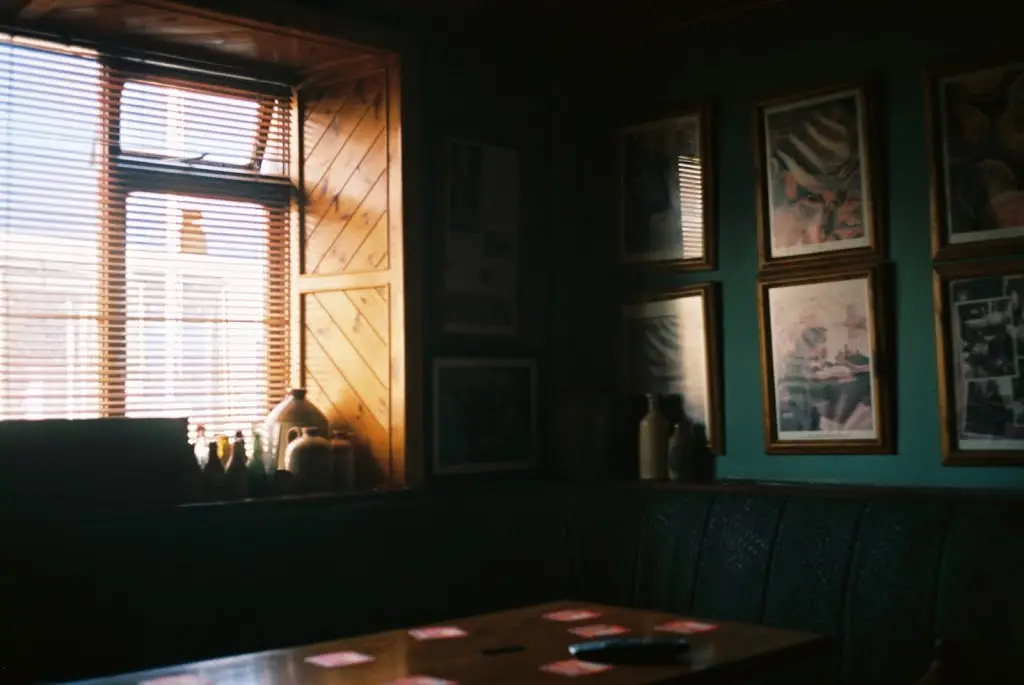 Tuomo Kuivamaki_The Alley Bar_Kanturk_review