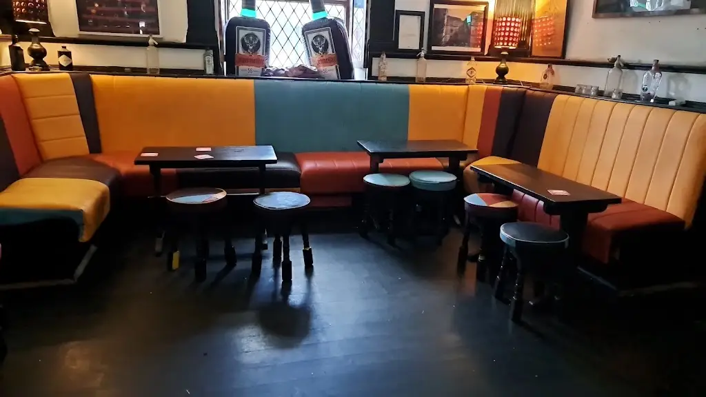 Kellys Bar_Kanturk_slider_image_1