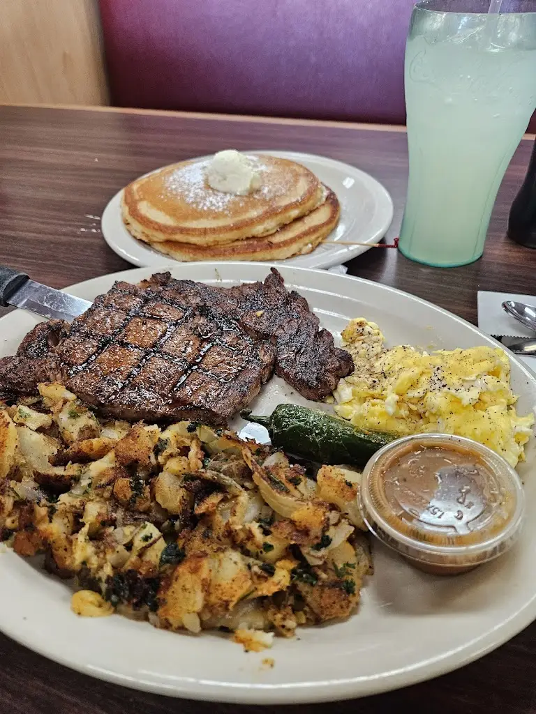 Ray F_The Rós Café_Newmarket on Fergus_recensione