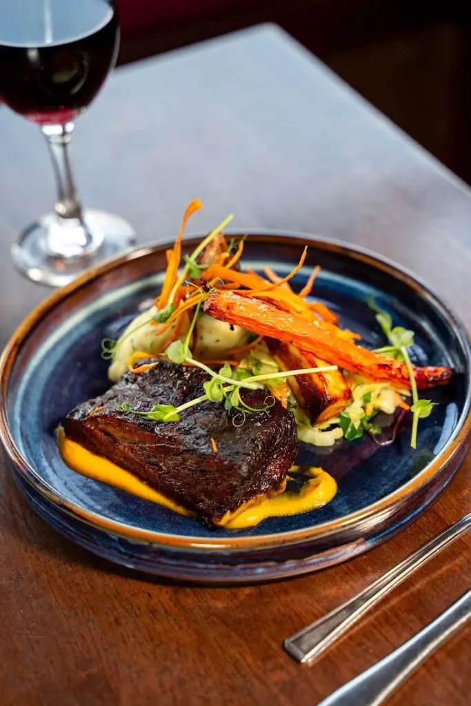 Shannigans Gastro Pub_Newmarket on Fergus_slider_image_3