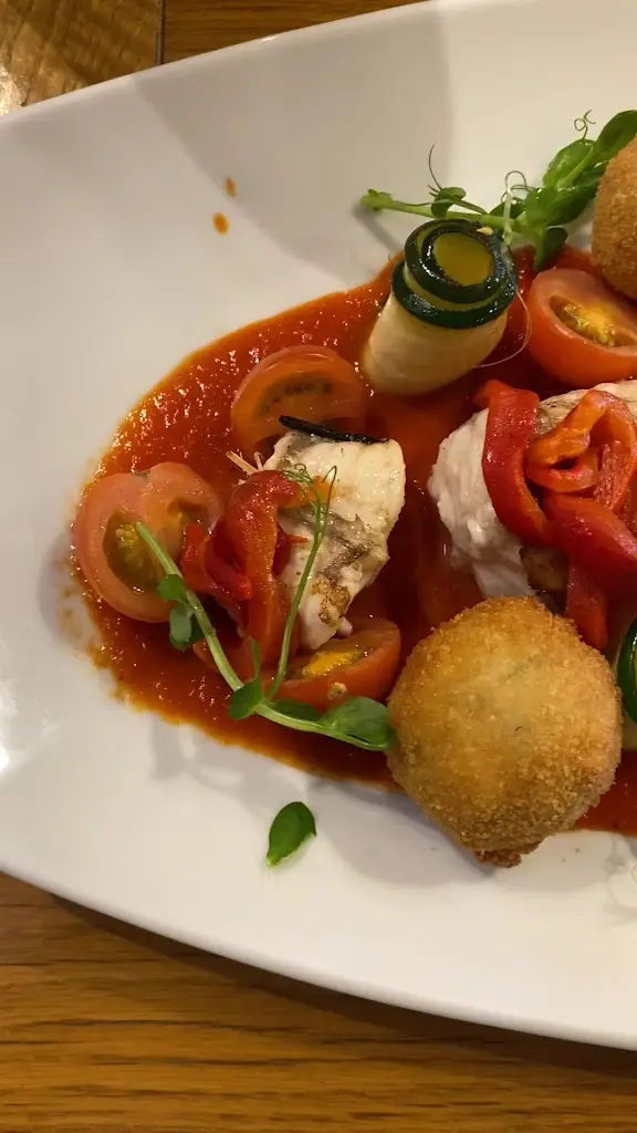 JP Clarke's_Newmarket on Fergus_slider_image_1