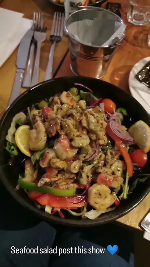 Bella Cafe Mallow_Mallow_slider_image_2