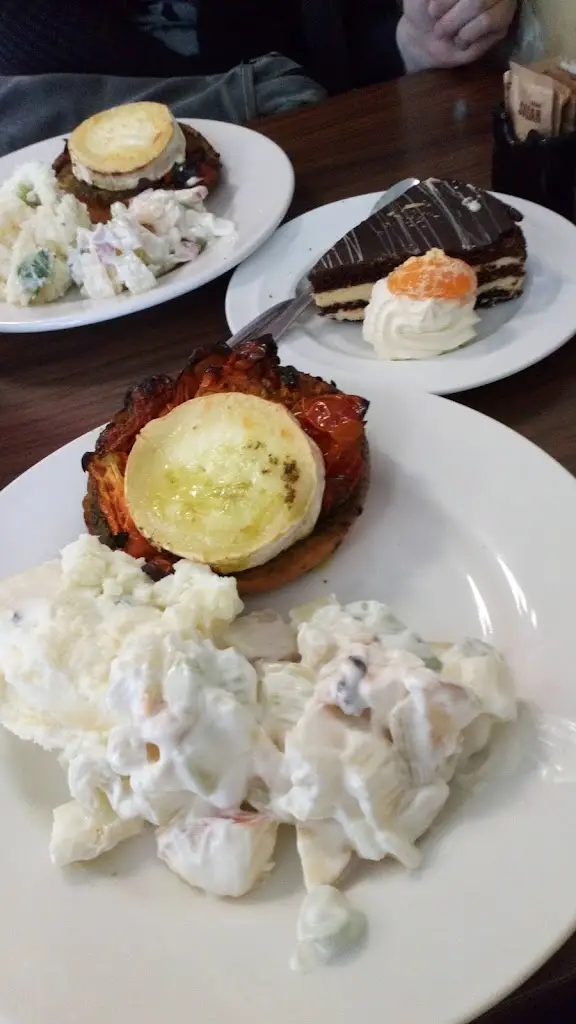 Crystal Simeonides_Food Capers_Mallow_review