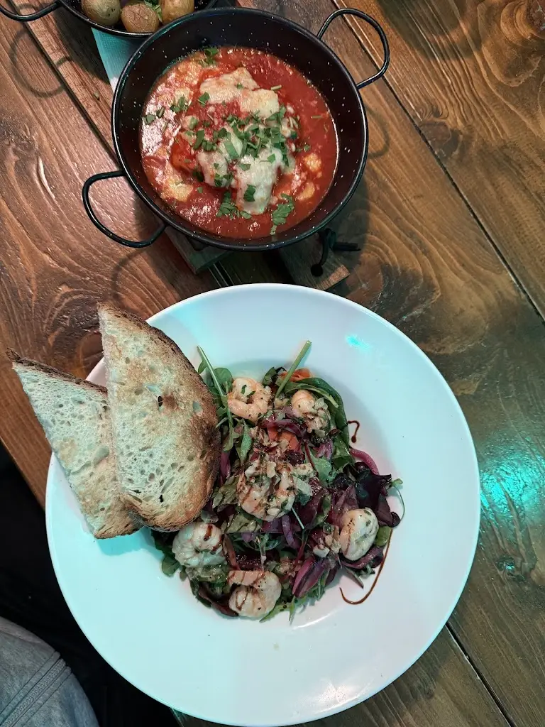 The CourtHouse Bistro_Mallow_slider_image_2