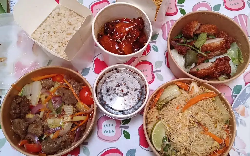 Tomasz Czerwiński_Soos Asian Street Food_Mallow_review