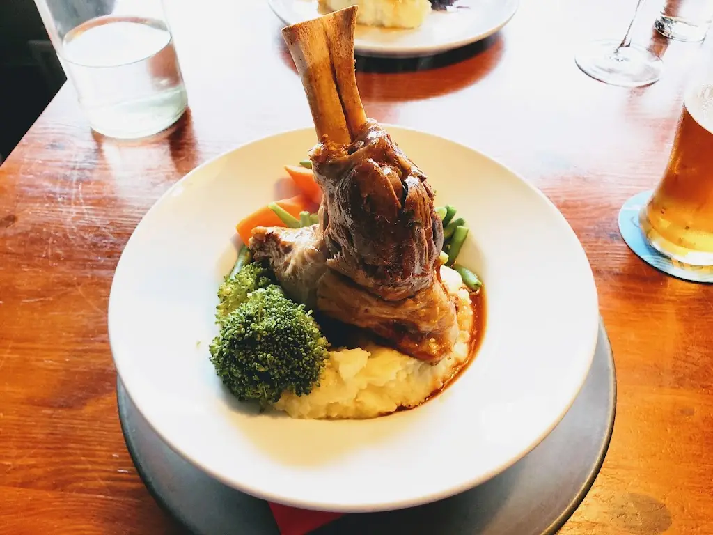 Menu_The Field_Gort_image_6