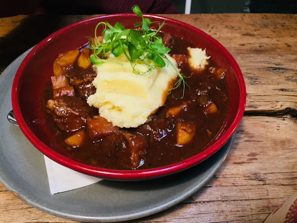 Menu_The Field_Gort_image_9