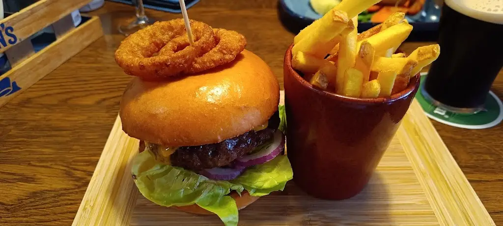 Carlos C._The Field_Gort_review