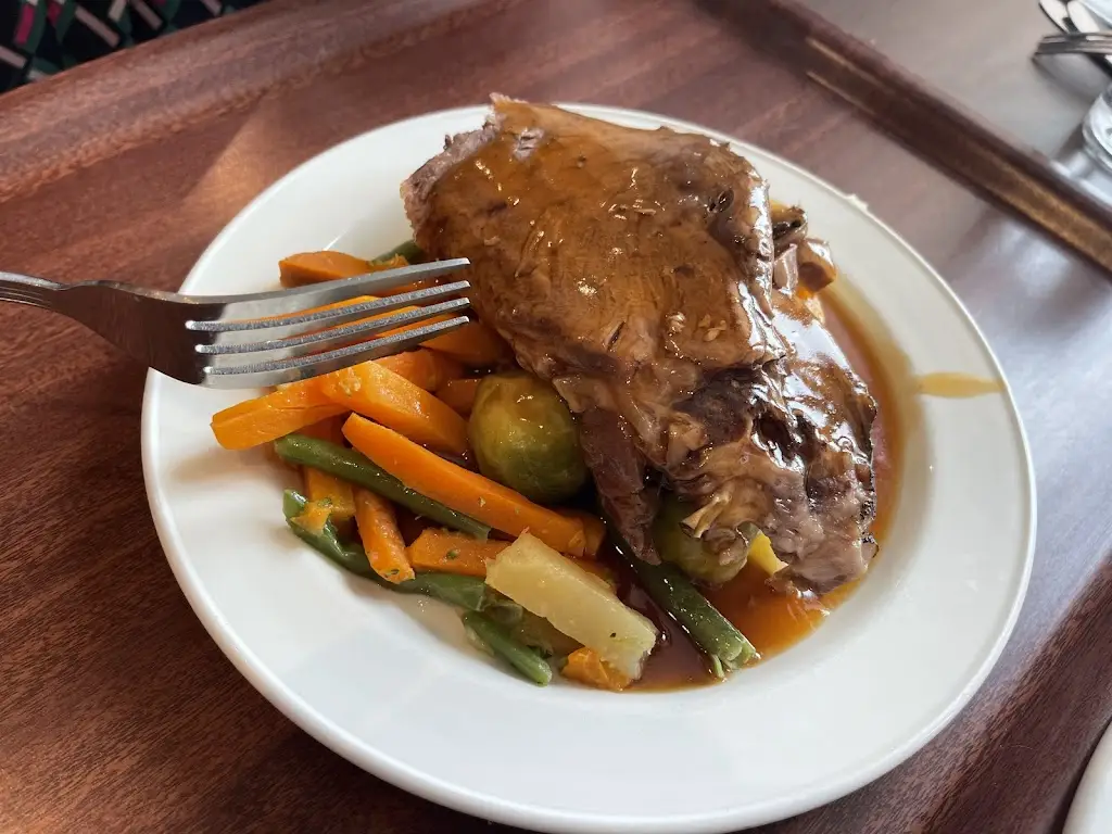 Hibernian Hotel Carvery Restaurant_Mallow_slider_image_2