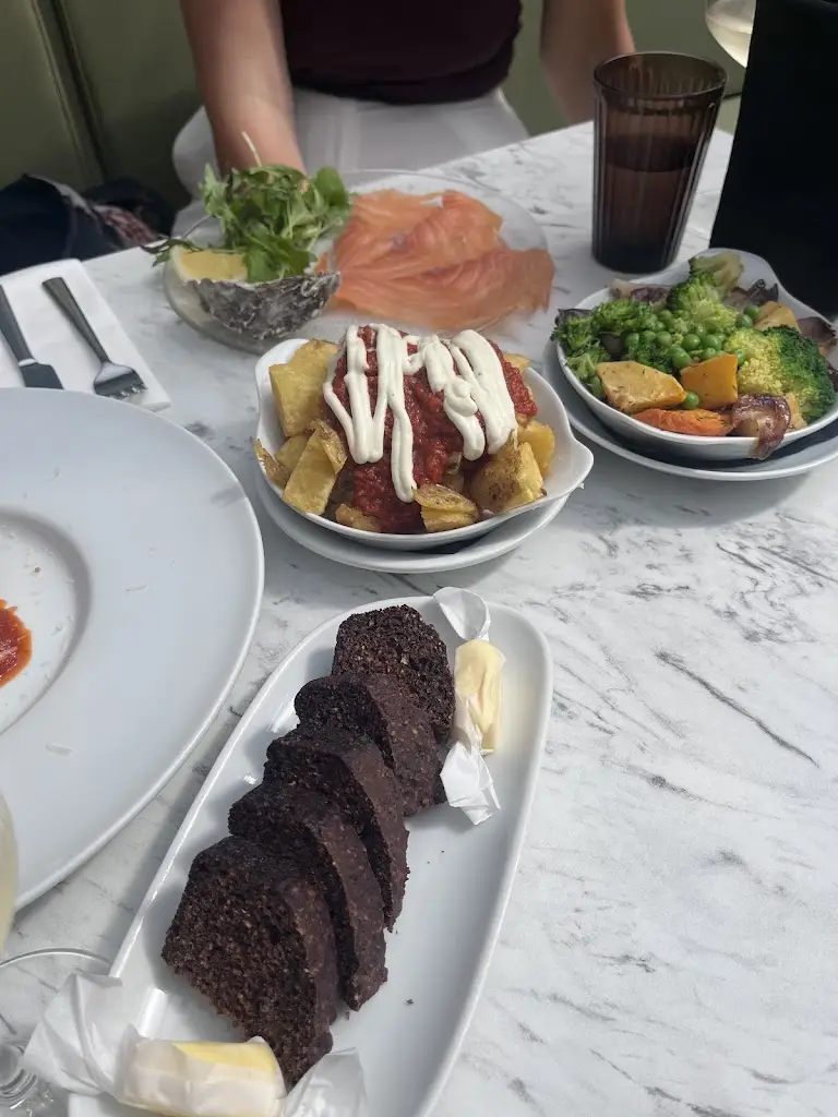 Niamh G_Fishy Fishy Kinsale_Kinsale_avis