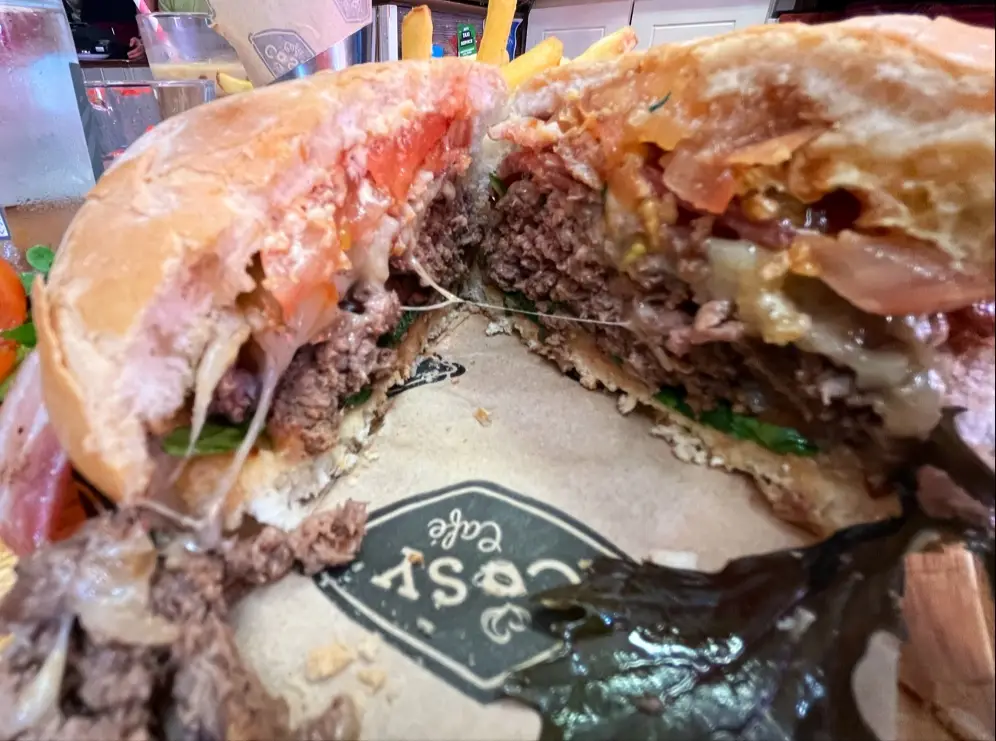 J. DeCourcy_Cosy Café_Kinsale_avis