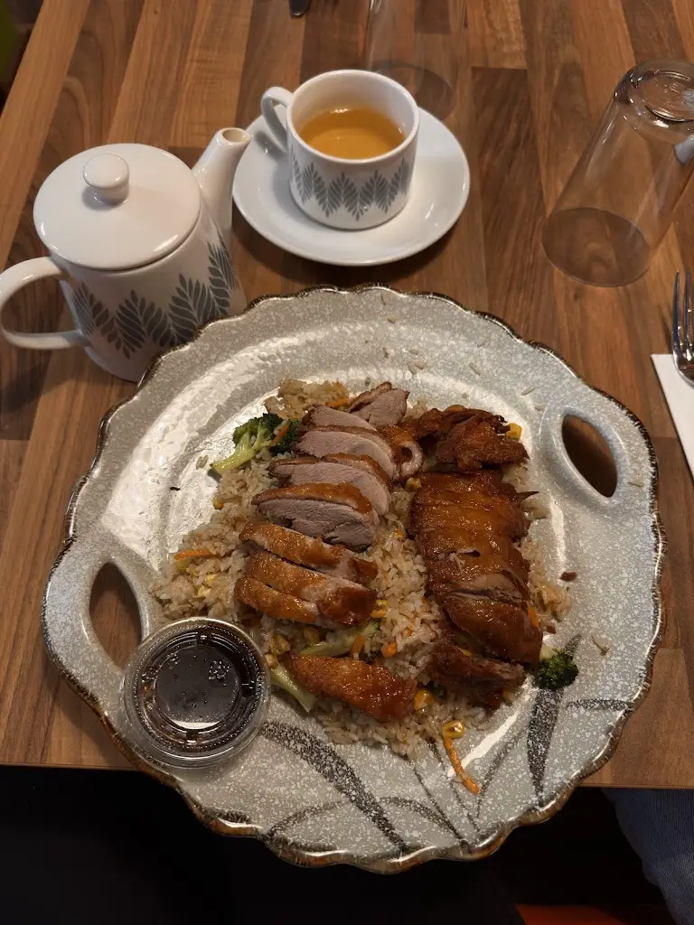 Anna Sky_ZAK Asian Street Food GORT_Gort_review