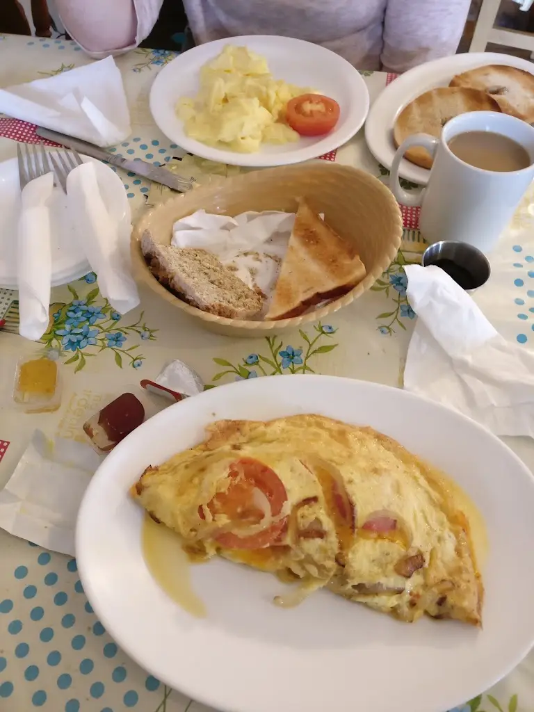 Menu_Cozy Cottage Cafe_Sixmilebridge_immagine_8