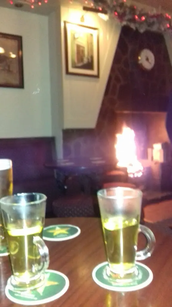 Menu_Caseys Bar_Sixmilebridge_imagen_4