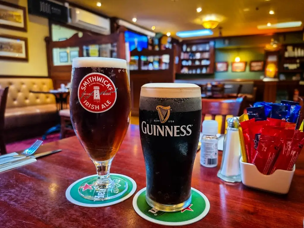 Anastasia Loumikot_Murphys Pub Templemore_Templemore_review