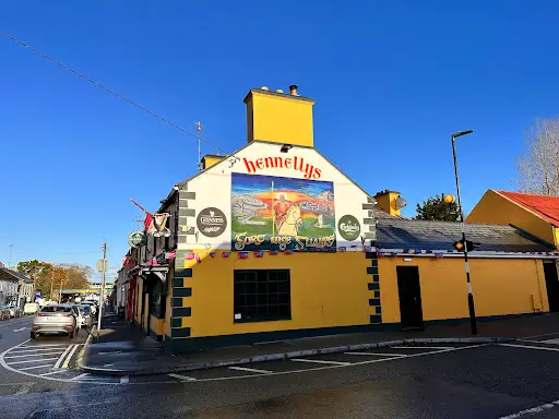 Aon, Dough, Trí_Gort_slider_image_1