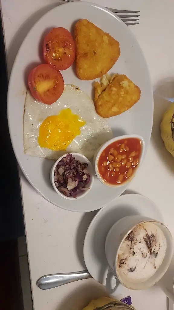 Menu_Eilo's Kitchen Restaurant_Newcastle West_immagine_8