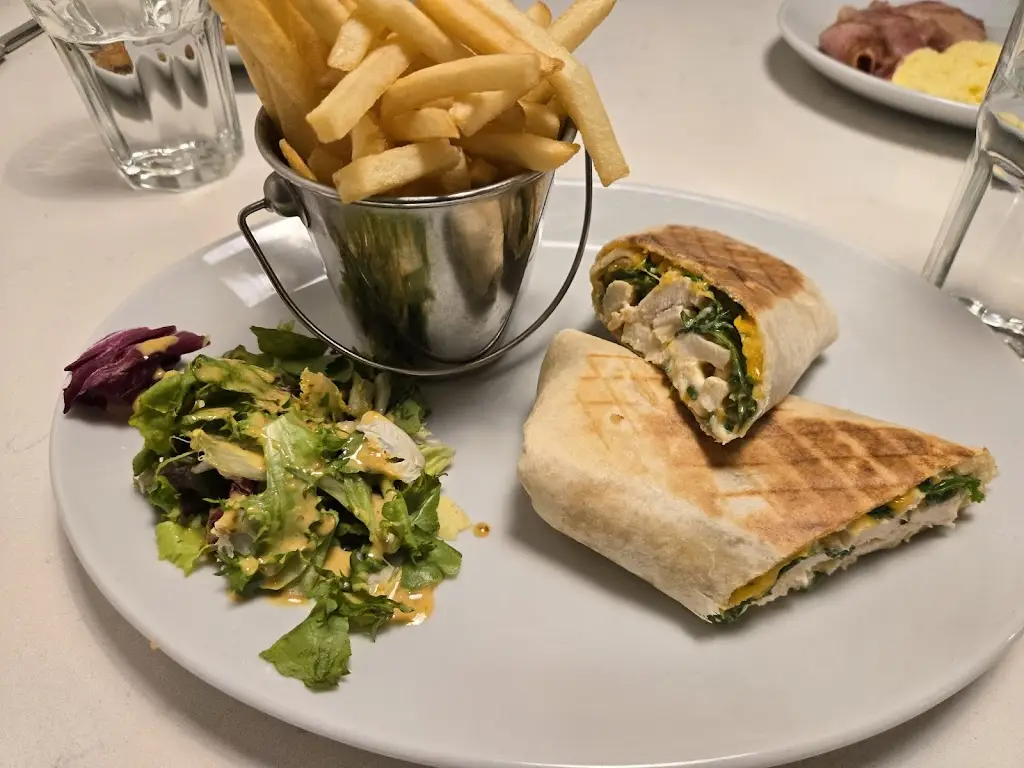 Eilo's Kitchen Restaurant_Newcastle West_slider_image_2