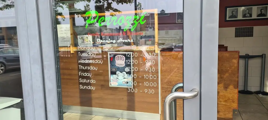 Perrozzi Family Restaurant_Newcastle West_slider_image_3