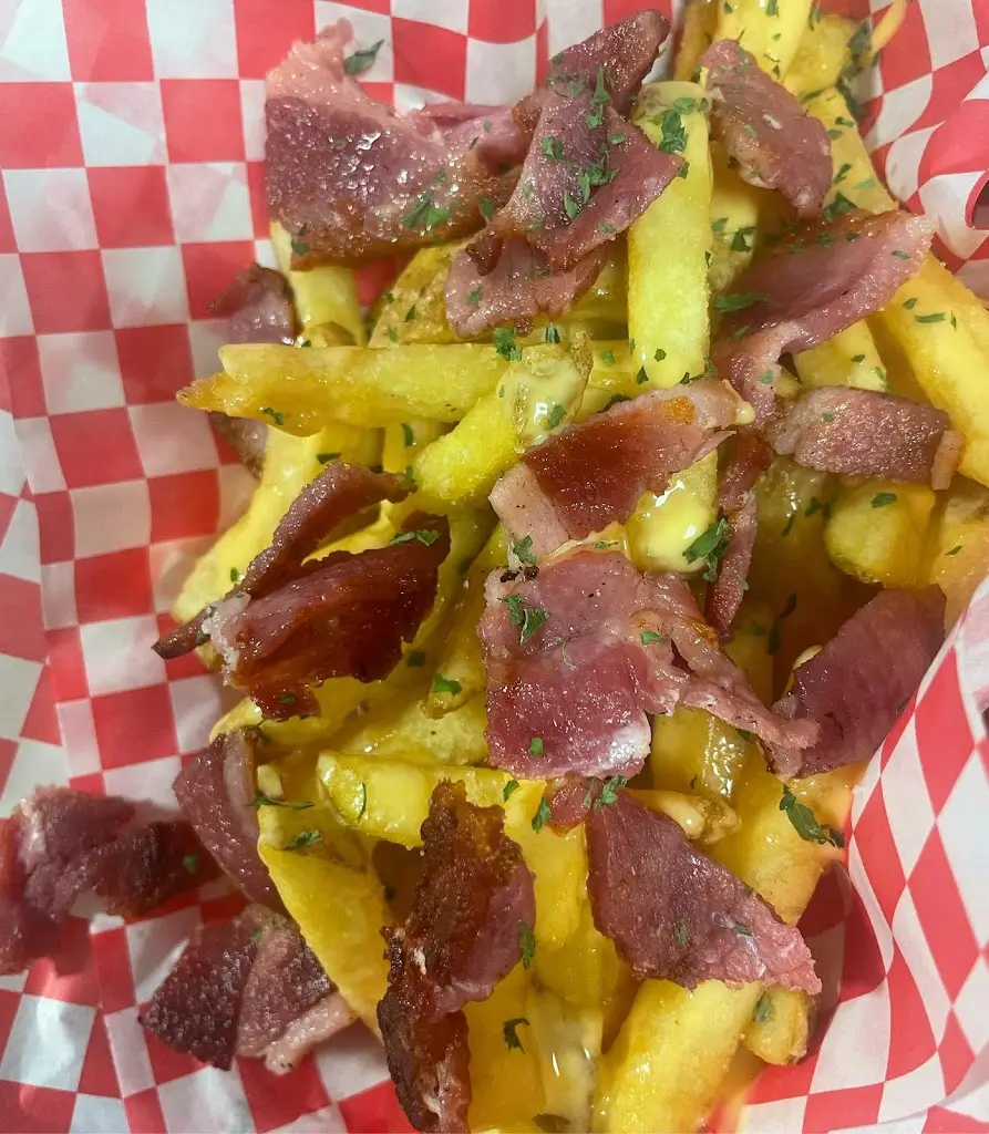 THE HOKKIENS_Newcastle West_slider_image_3