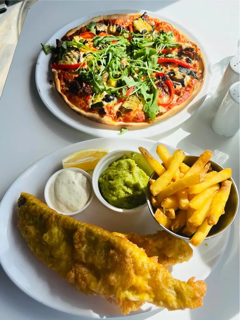 Brooklyn Restaurant Tramore_Trá Mhór_slider_image_3