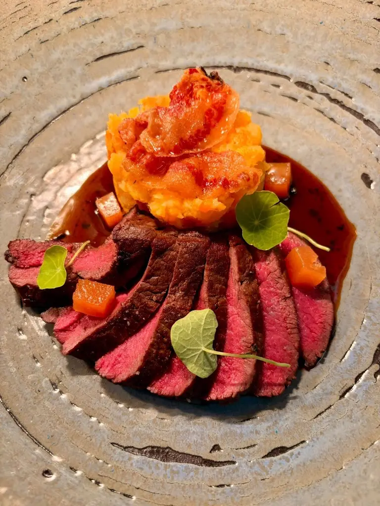 The Pier Restaurant_Trá Mhór_slider_image_2