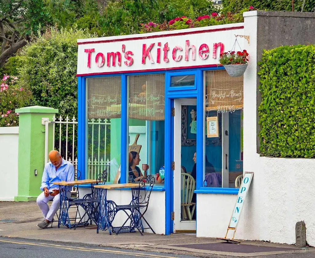 Tom's Kitchen Tramore Restaurant in Trá Mhór