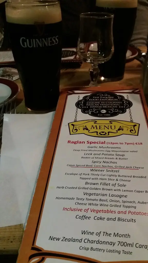 Menu_Raglan Road Traditional Irish Pub_Trá Mhór_image_3